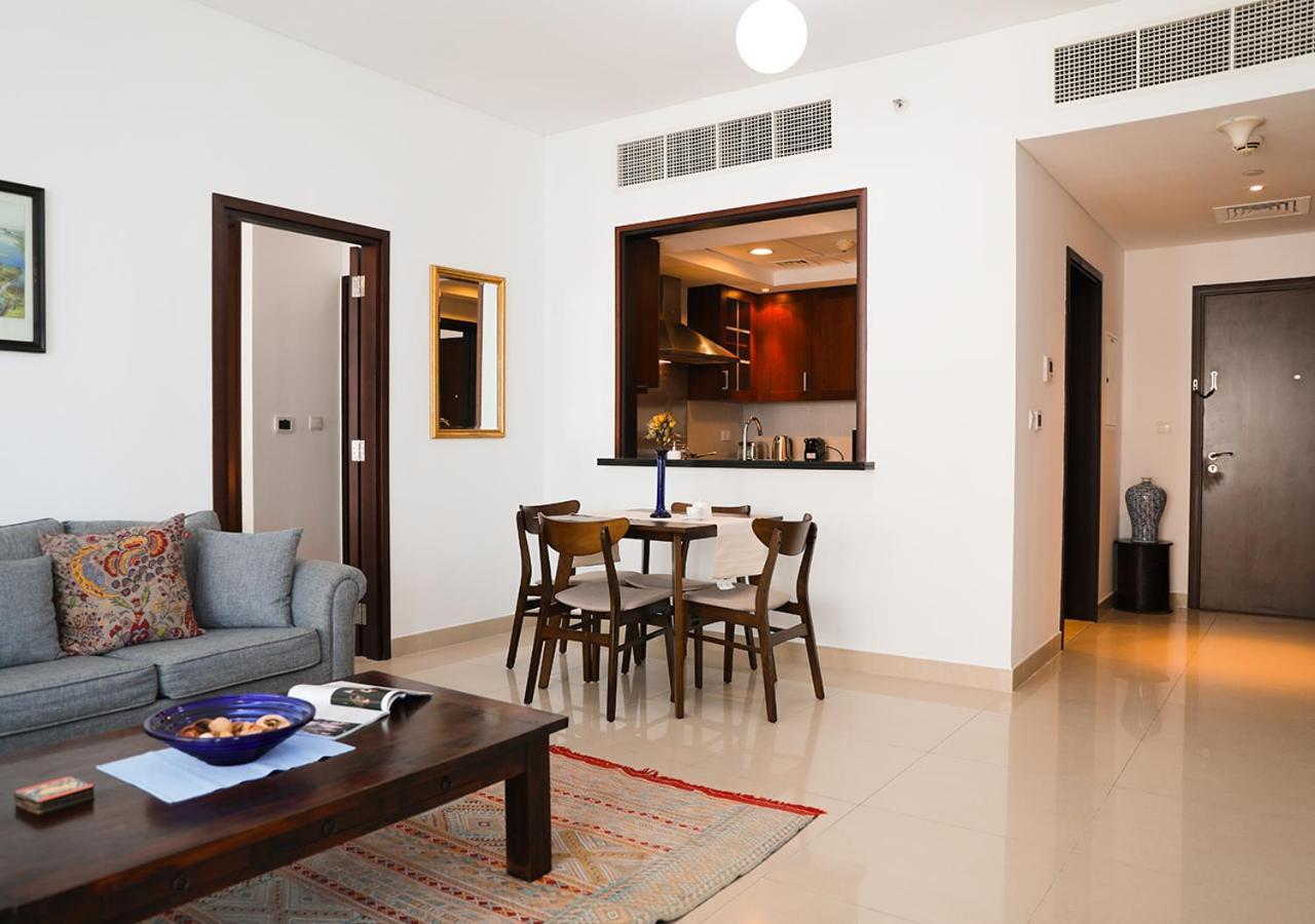 Nasma Luxury Stays - Fancy Apartment With Balcony Near Burj Khalifa Дубай Экстерьер фото