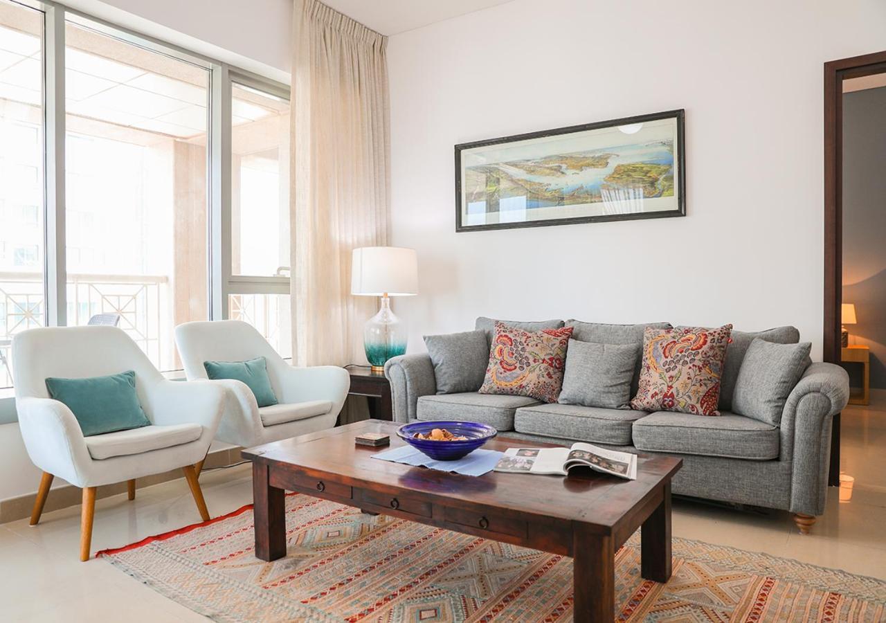 Nasma Luxury Stays - Fancy Apartment With Balcony Near Burj Khalifa Дубай Экстерьер фото