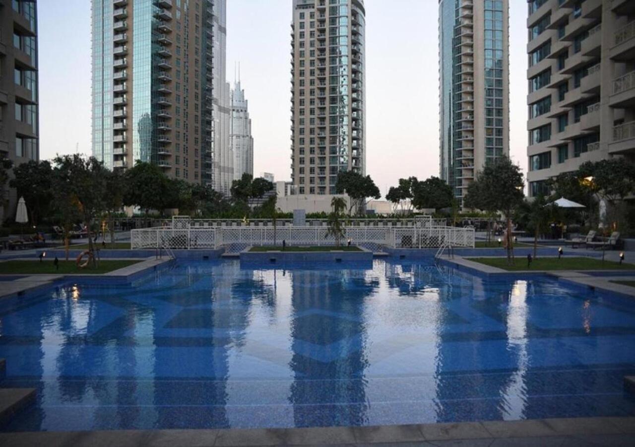 Nasma Luxury Stays - Fancy Apartment With Balcony Near Burj Khalifa Дубай Экстерьер фото